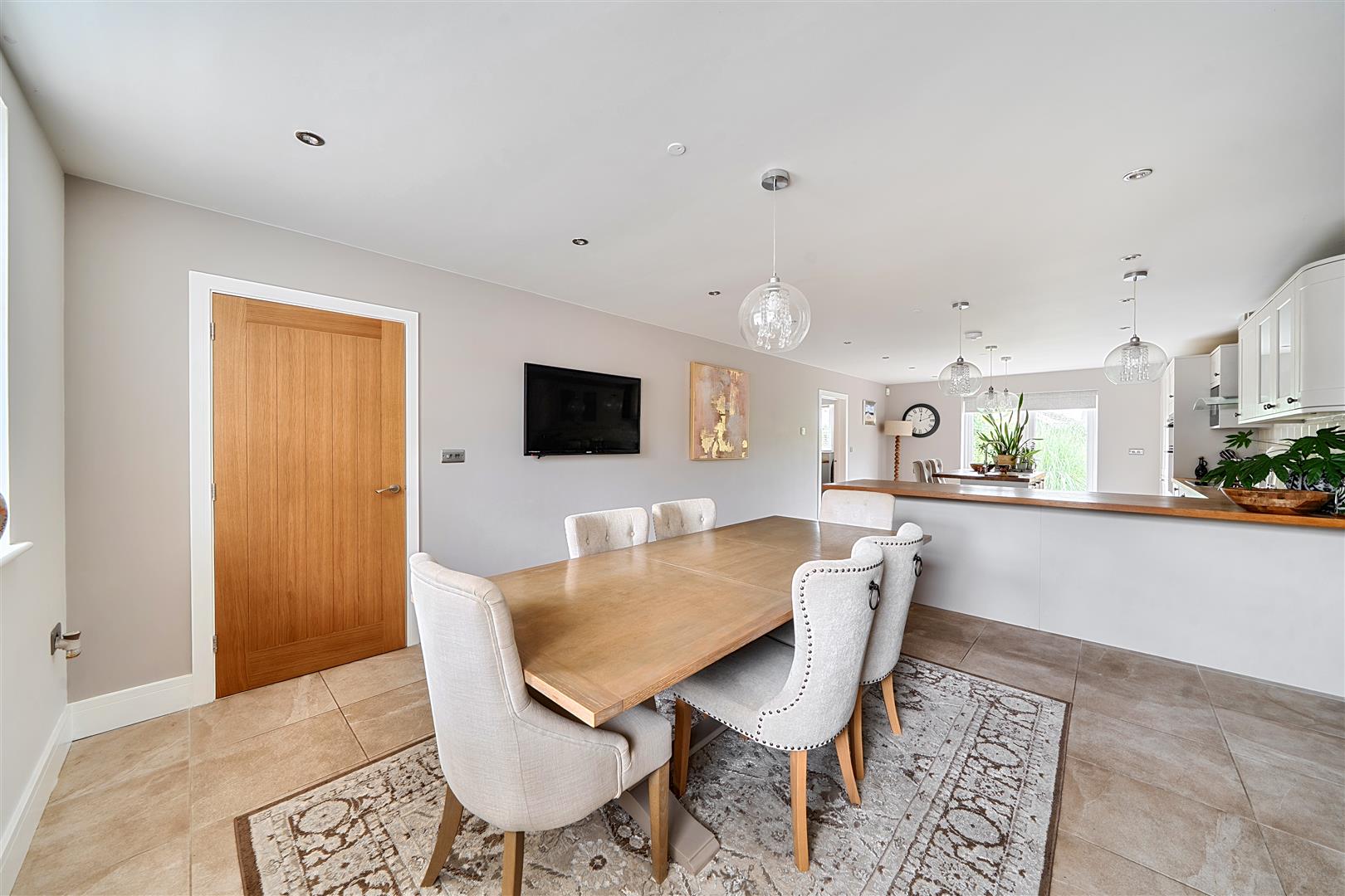 Bryn Road, Loughor, Swansea, SA4 6PG
